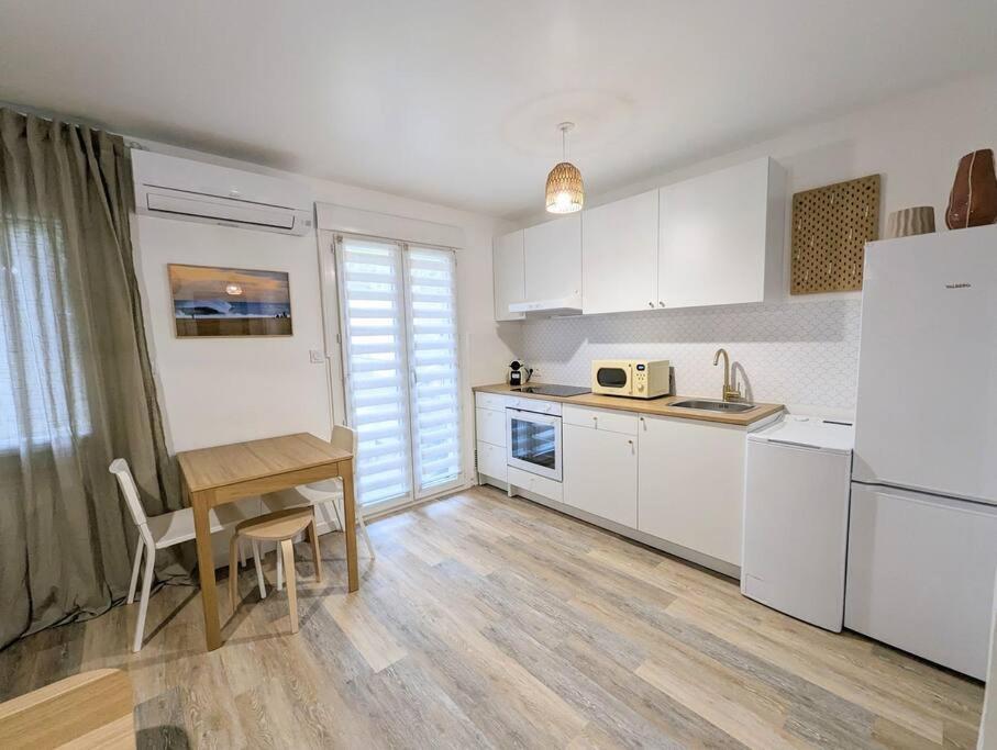 Le Numero 1 Apartment Perpignan Bagian luar foto